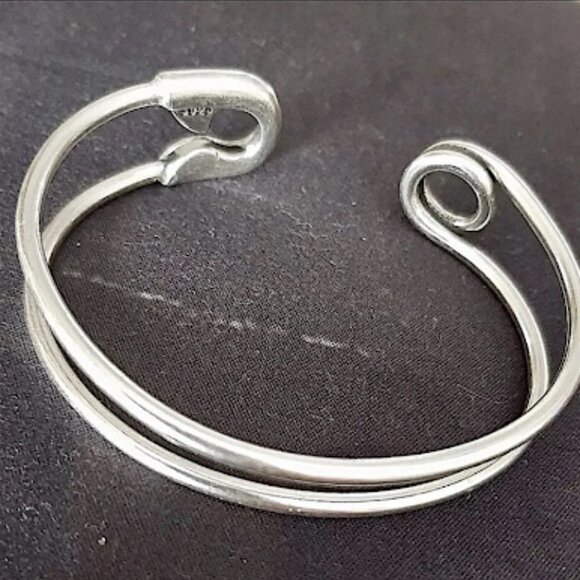 SAFETY PIN BANGLE BRACELET STERLING SILVER .925 STAMPED - Picture 2 of 10